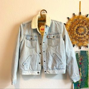 Orange tab Sherpa jean Levi’s jacket